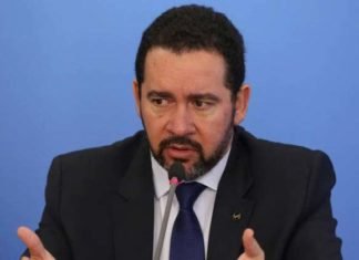 Aumento de impostos ainda não saiu do radar do governo