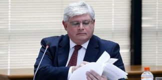 Cinco ministros de Temer e senadores estão na lista de Janot