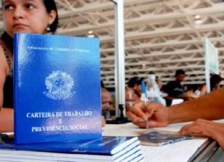 Desemprego afeta mais mulheres do que homens