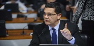 Ferraço investigado na Operação Lava Jato