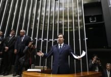 Maia é o nome mais viável para suceder Temer na Presidência da República