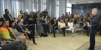 Lei no DF prevê sanções a práticas discriminatórias por orientação sexual