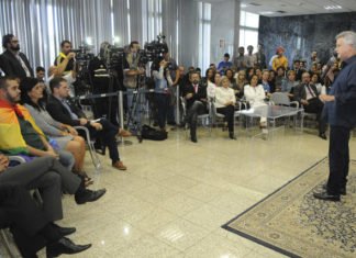 Lei no DF prevê sanções a práticas discriminatórias por orientação sexual