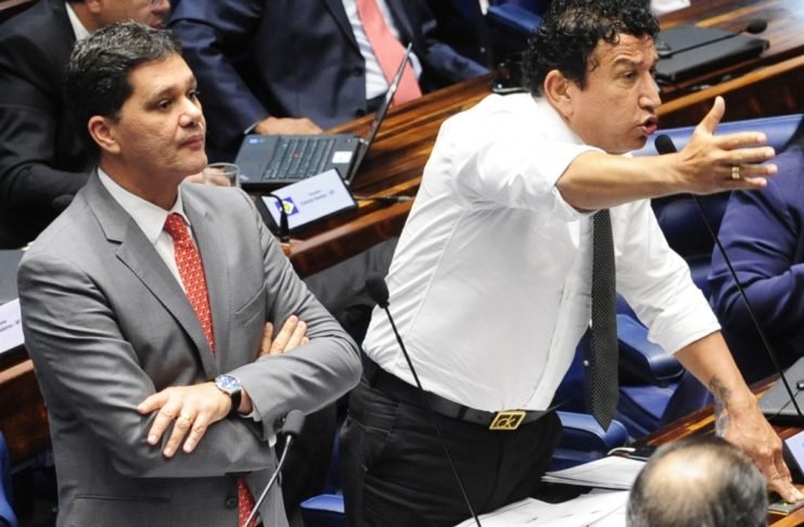 Servidores de senadores do ES custam mais de 700 mil por mês ao Senado