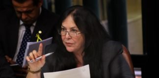 Senadora capixaba vai presidir de novo a Comissão do Orçamento Senadora Rose de Freitas