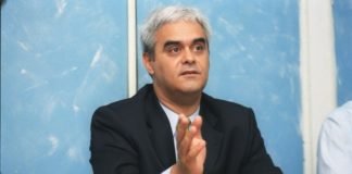 O vice preferido de Hartung, diplomata Zé Carlinhos