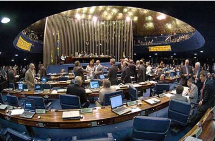 Senado vota lei que cria a prestação de contas da pensão alimentícia