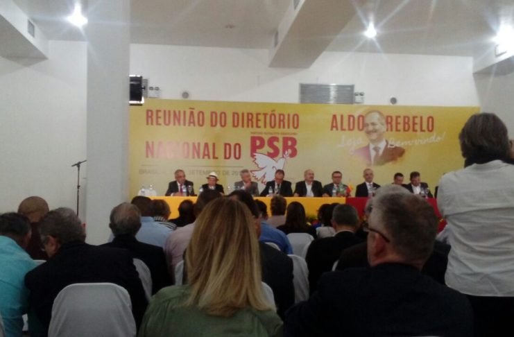 PSB decide dia 30 em Brasília se apoia Ciro ou fica neutro