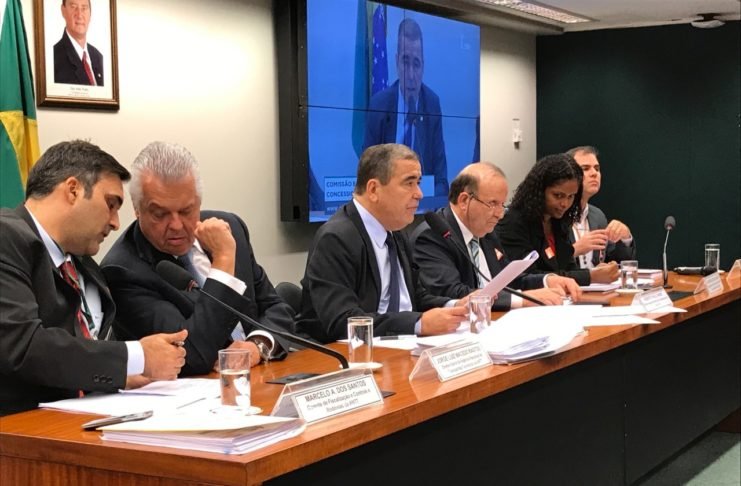 Deputados vão à PGR pedir duplicação ou cancelamento do contrato com a ECO 01
