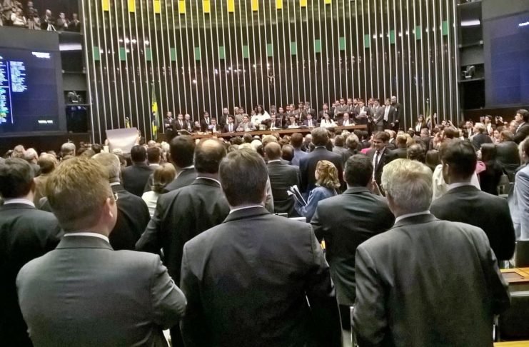 Diap avalia que maioria dos deputados vai se reeleger