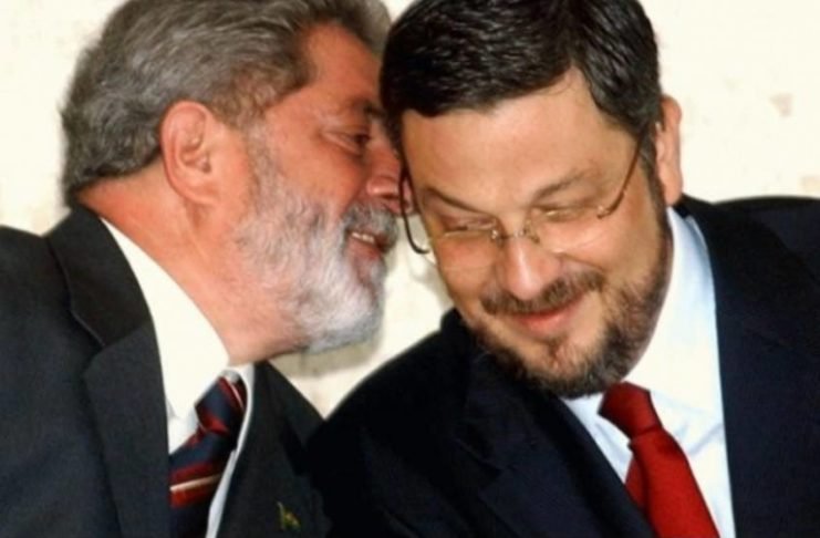 Palocci bota corda no pescoço de Lula
