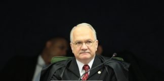 Decisão do TSE pode deixar mais de 100 políticos capixabas proibidos de disputar as eleições de 2018