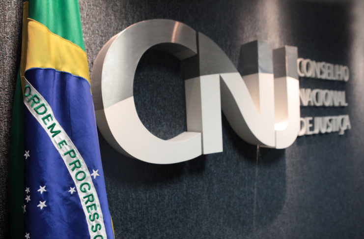 Os 10 maiores salários do Judiciário capixaba