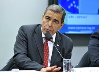 Vagas ao Senado (2) despertam interesse dos partidos. PP terá nome