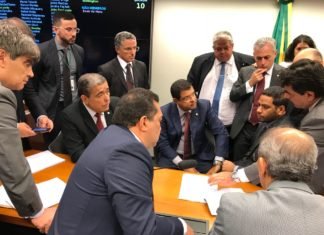 Deputados não chegam a acordo sobre nova lei do gás