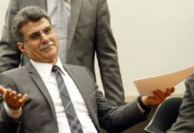 Hartung não vai deixar o PMDB, diz senador Jucá