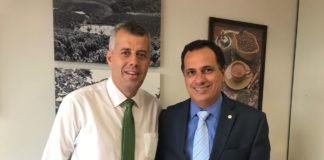 Max em busca legenda para concorrer ao governo