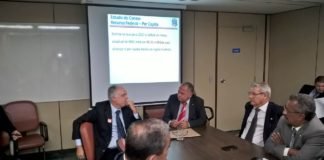 ES usa recursos da Segurança, Meio Ambiente e Transportes, na Saúde, admite secretário