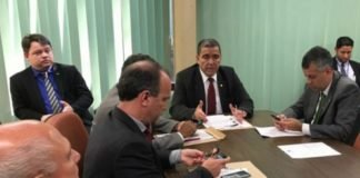 Bancada vai a ministros pedir reforço para segurança do ES