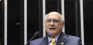 Partidos políticos devem milhões a Previdência