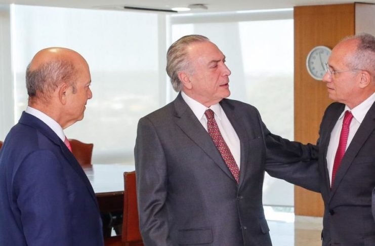 Dinheiro público: R$ 5 milhões para reeleição de Hartung