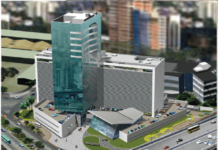 Monumento ao desperdício no coração de Vitória. Obra do TRT