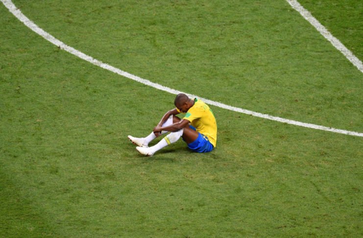 Pesquisa mostra brasileiro mais preocupado com eleição do que Copa