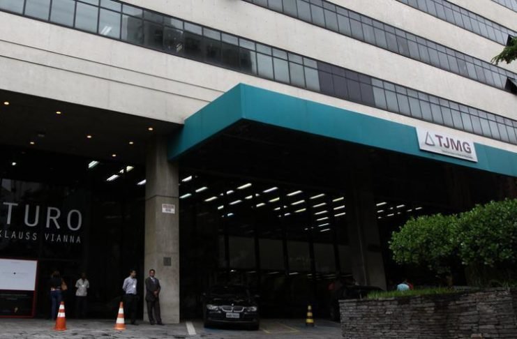 Juiz recebe contracheque de R$ 500 mil em julho