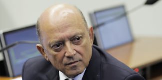 Base de Hartung decide nesta quarta entre Amaro e Ferraço, diz Lelo