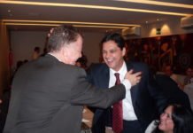 Casagrande lidera no ES com 54%, pesquisa Ibope