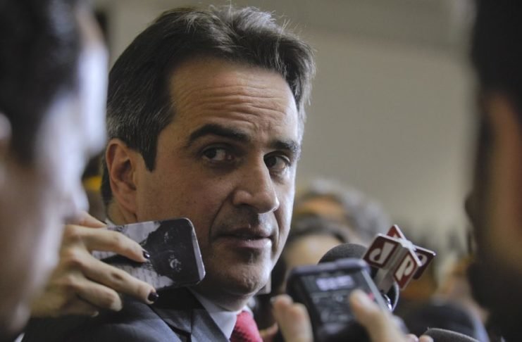 Em menos de oito anos, senador do PP virou super milionário