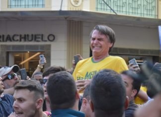 Facada em Bolsonaro pode ter decidido a eleição no 1º turno