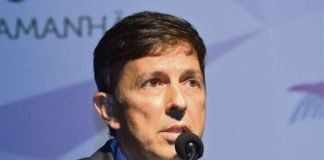 Partido Novo declara oposição a Bolsonaro e o iguala ao petismo