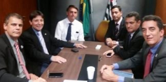 Bolsonaro diz que candidatos do Aliança não usarão Fundo Eleitoral