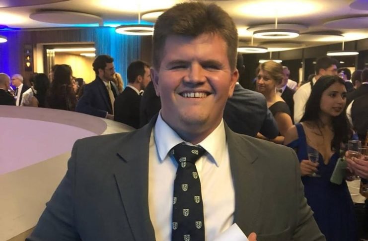 Deputado capixaba larga na frente e lança aplicativo para participação popular