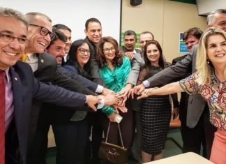 Pressão popular: Caem gastos de deputados com exercício do mandato