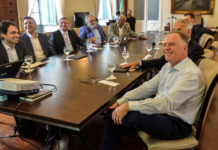 Casagrande se reúne com nova direção do Aeroporto de Vitória