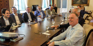 Casagrande se reúne com nova direção do Aeroporto de Vitória