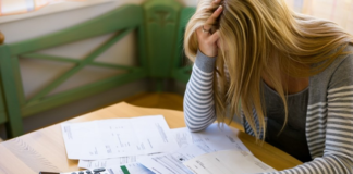 Número de famílias endividadas atinge maior número desde 2015