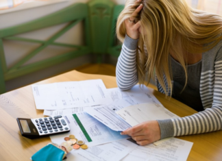 Número de famílias endividadas atinge maior número desde 2015