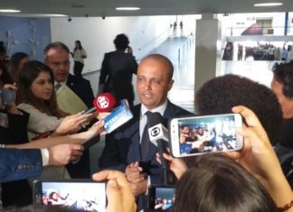 Previdência: Vitória do governo com 36 votos na Câmara