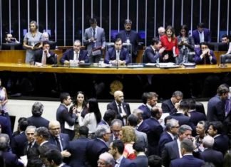 Coaf fora das mãos de Sérgio Moro, mas sem apoio da bancada do ES