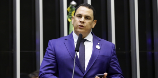 Deputado elogia ação da PM contra facção criminosa que atua em Vitória