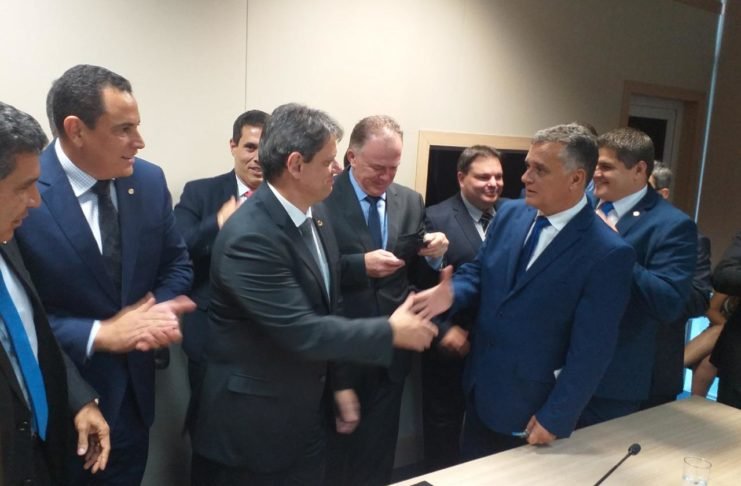 Audifax admite apoiar Amaro Neto prefeito da Serra