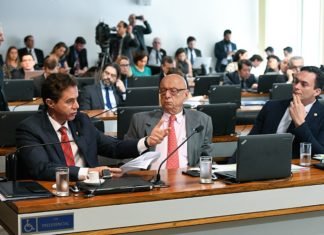 Senado rejeita volta de extintor obrigatório nos veículos