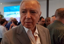 Ex-governador recebe pensão de senador, mas só cumpriu metade do mandato