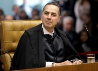 Ministro destaca credibilidade da imprensa na era digital