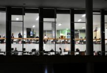 Nem na ditadura: Maia retoma projeto que prejudica a imprensa