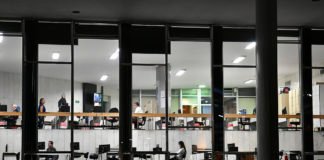 Nem na ditadura: Maia retoma projeto que prejudica a imprensa