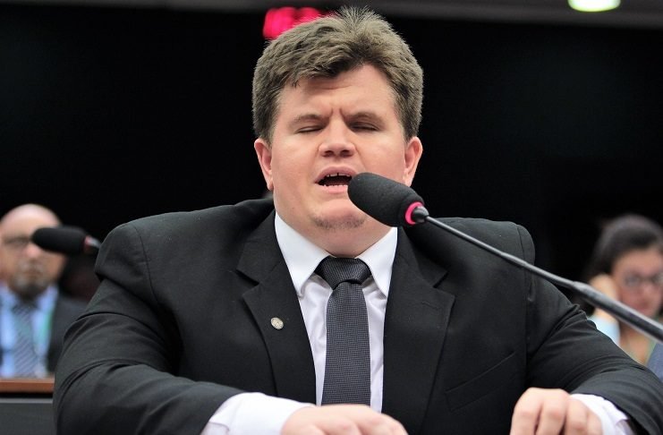 ‘Tem muitas vagas nos outros partidos’, diz Rigoni sobre situação com PSB